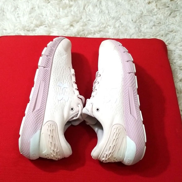 UNDER ARMOUR SNEAKERS - Picture 2 of 11